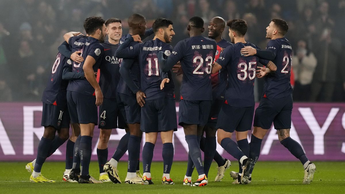 Fotbalisté Paris Saint Germain porazili Lille a na druhé Nice mají v tabulce už jedenáctibodový náskok