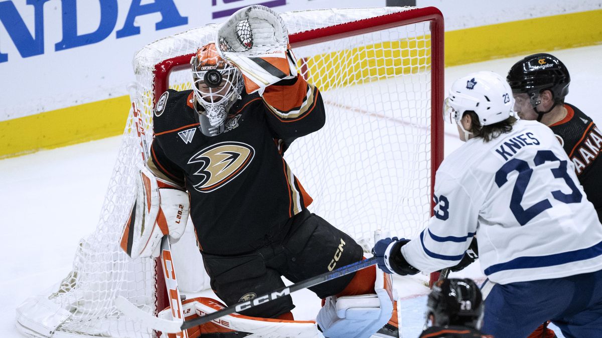 Český gólman dorovnal Haška! V NHL se zapsal do historie