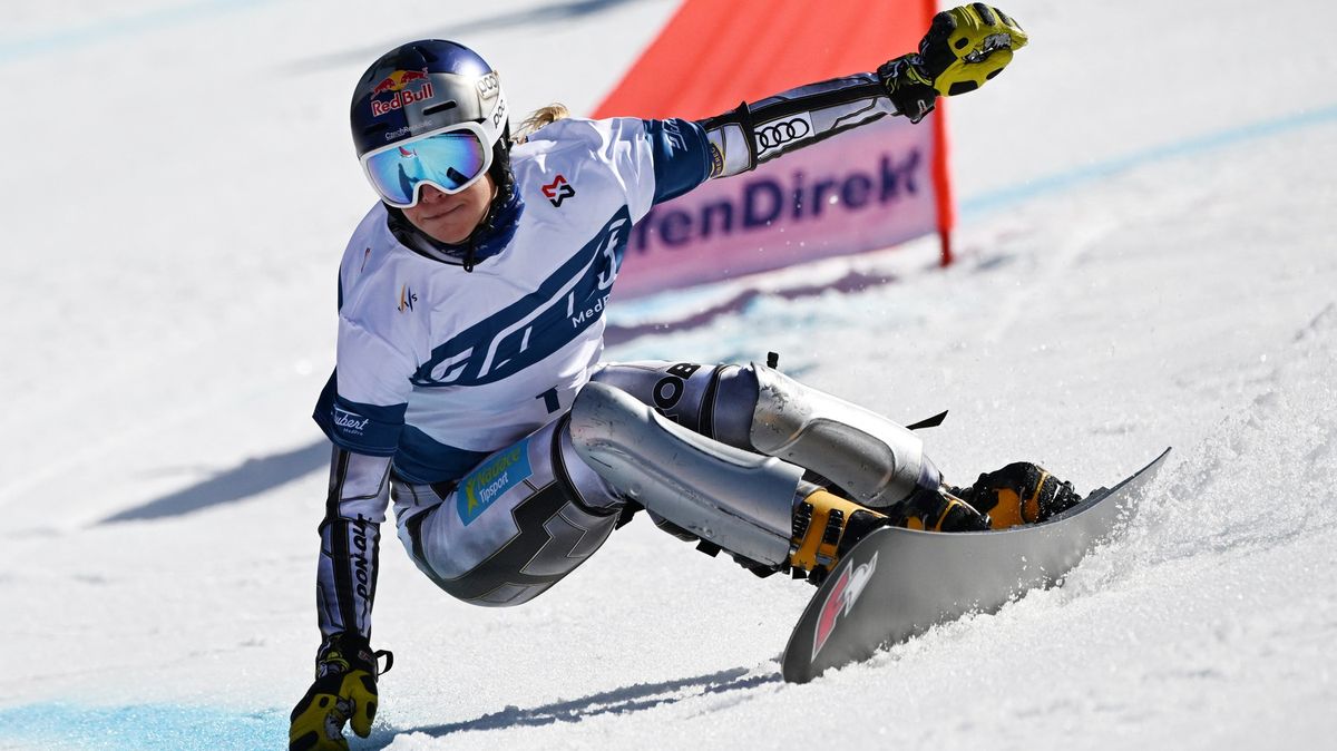 Ledecká při návratu na snowboard vyhrála ve slalomu v Pamporovu kvalifikaci