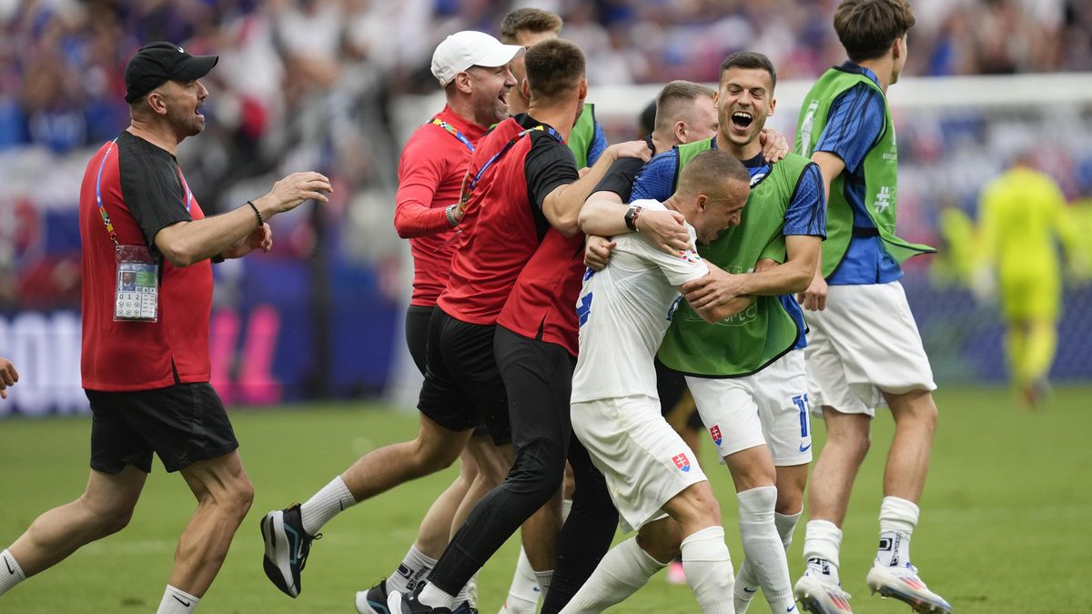 Slávista pálil a bývalý sparťan čaroval. Úžasné, co jsme dokázali, radují se po senzaci Slováci