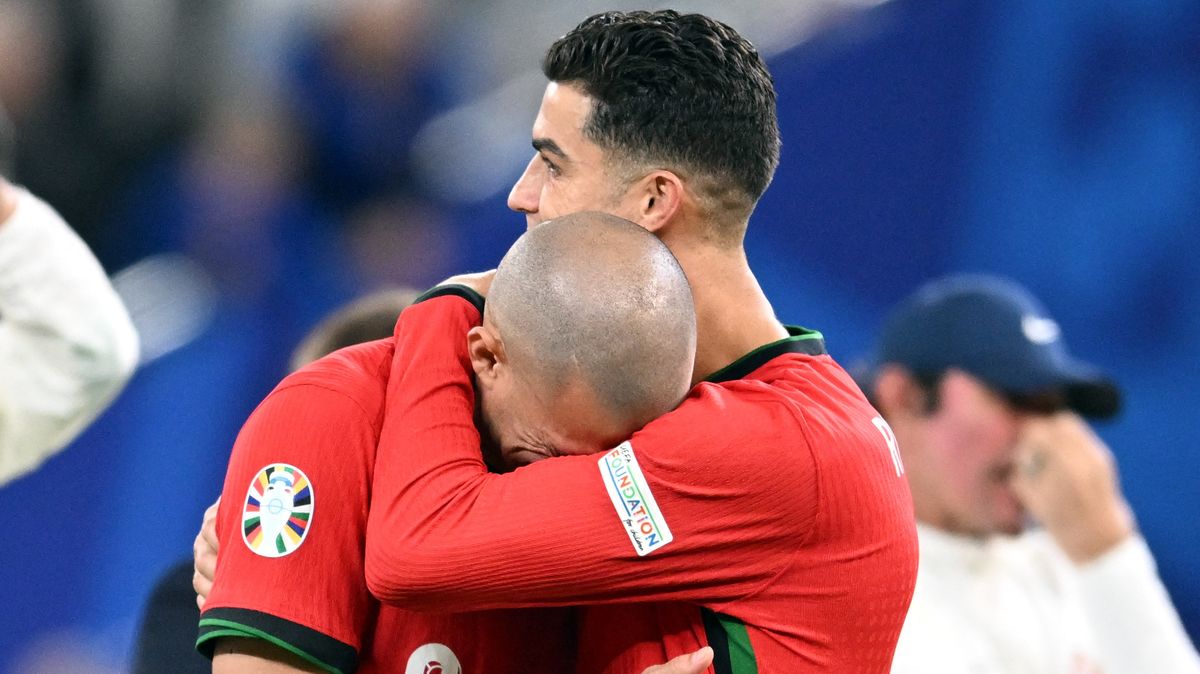 Pepe plakal v objetí Ronalda. Konec? Promluvíme později, říká legendární stoper