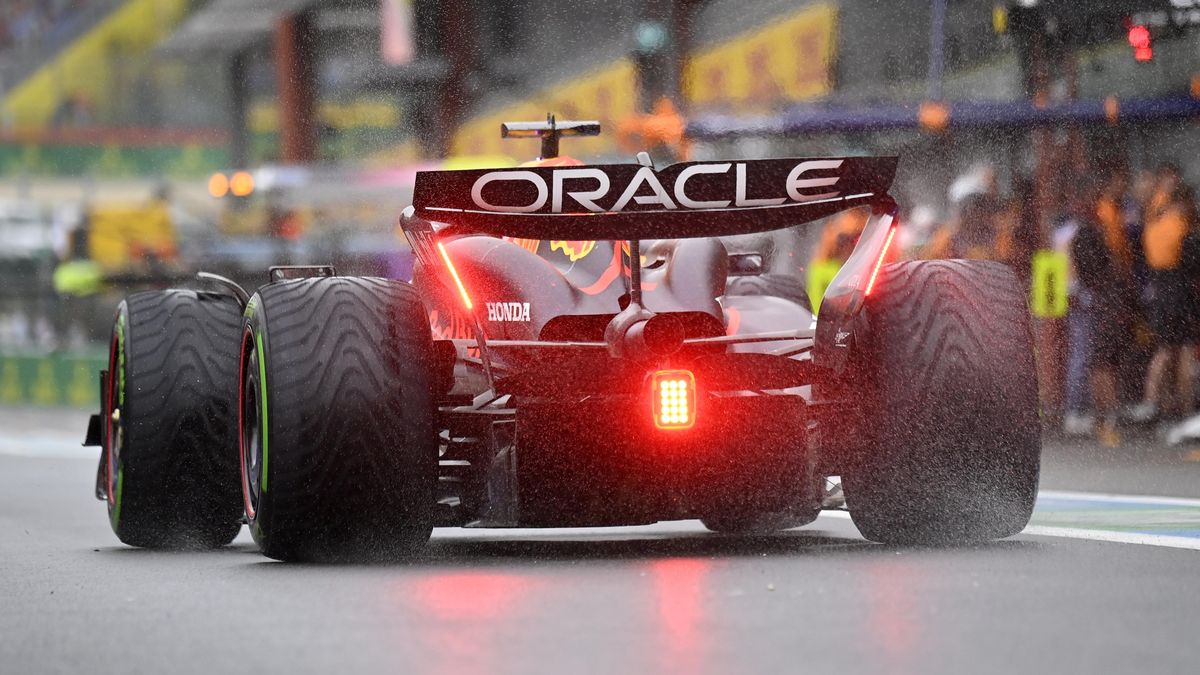 Verstappen ovládl kvalifikaci v Belgii, kvůli trestu za výměnu motoru ale začne závod až jako jedenáctý