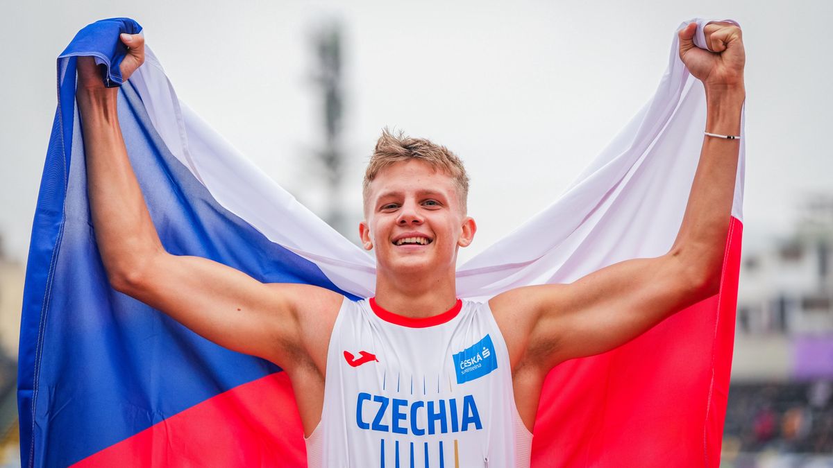 Další atletická paráda! Teprve sedmnáctiletý Rada zářil mezi staršími a je juniorským vicemistrem světa