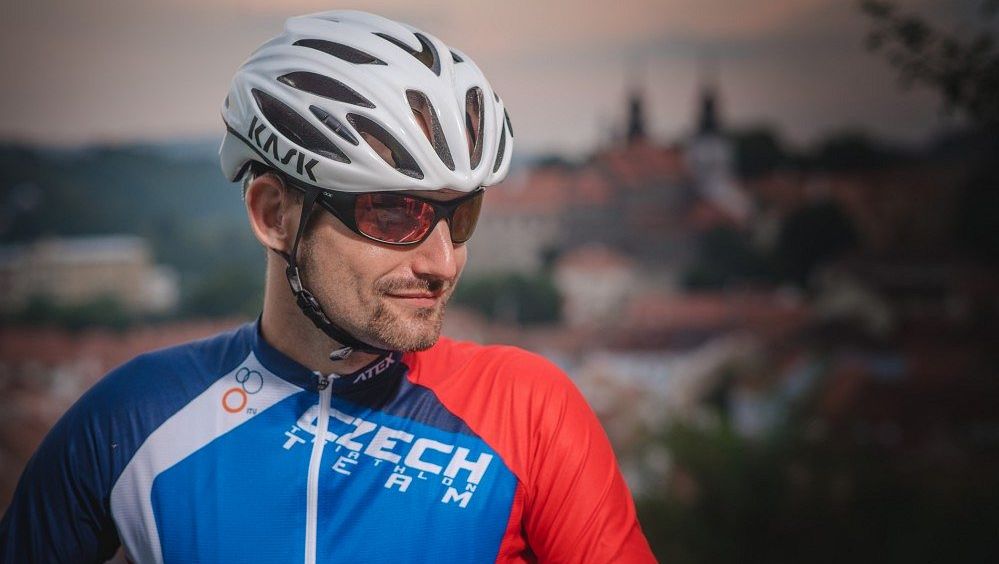 Čech, který psal na trase Tour historii, potřebuje pomoc. Po kolapsu bojoval o život