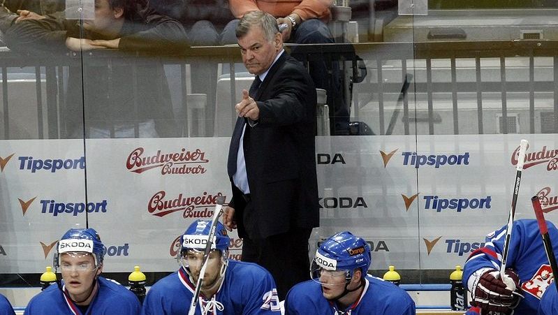 Cirkus! MS bez Rusů neuznávám, říká vítěz Zlaté hokejky. Vůjtek by hráče z KHL pustil