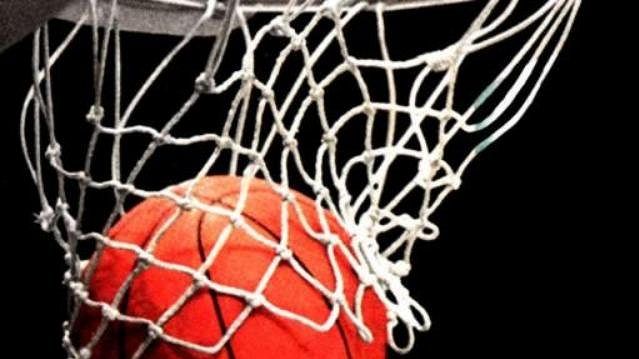 Hvězdný basketbalista Paul se v NBA stěhuje do Golden State