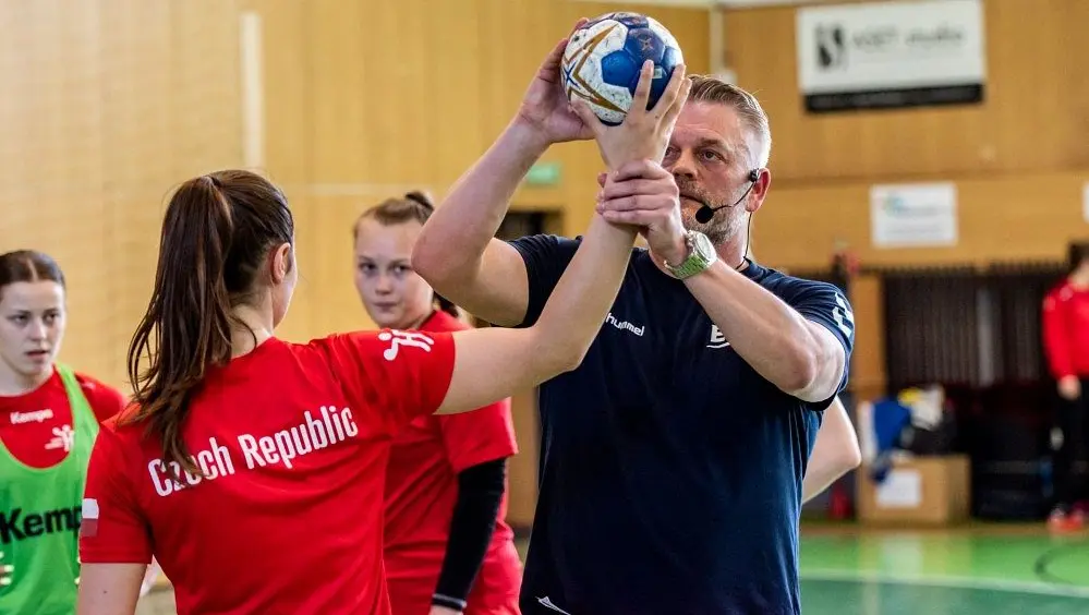 Nok en satsing på trenere fra utlandet.  Nor Dahl skal lede de tsjekkiske håndballspillerne