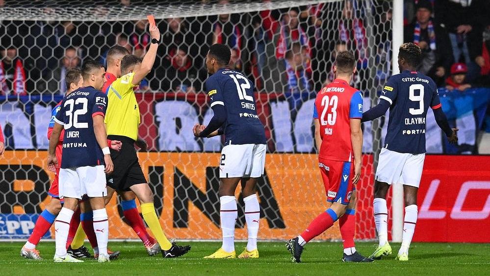 Experti před velkou ligovou sobotou: Slavii a Plzeň čeká test. Na Baníku budou favoritem sparťané, ale...