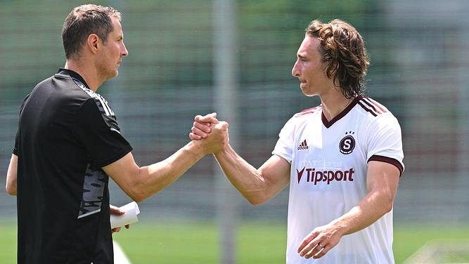 Hotovo! Zkušený obránce definitivně opouští Spartu