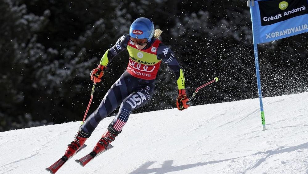 Hvězdná Shiffrinová útočí v obřím slalomu na rekord