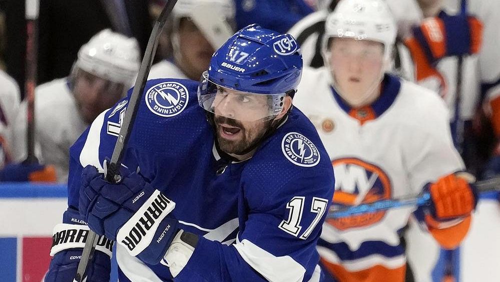 Hokejisté Killorn z Tampy a Fox z Rangers dostali od NHL tučné pokuty