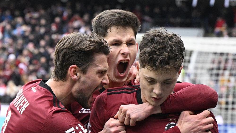 Sparta se znovu bodově dotáhla na vedoucí Slavii, porazila Brno