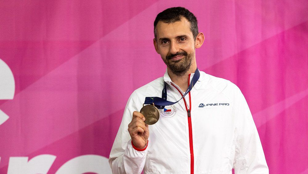 Medailista se skalpelem. Český vicemistr Evropy kombinuje sport s chirurgií