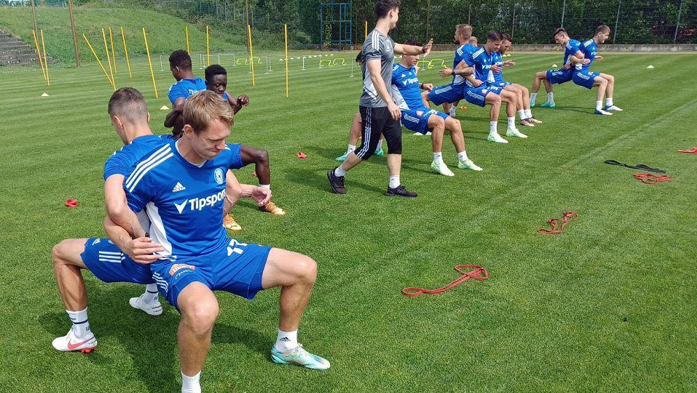 Sigma začala přípravu s Julišem, zkouší také Nigerijce, zapojil se i Růsek