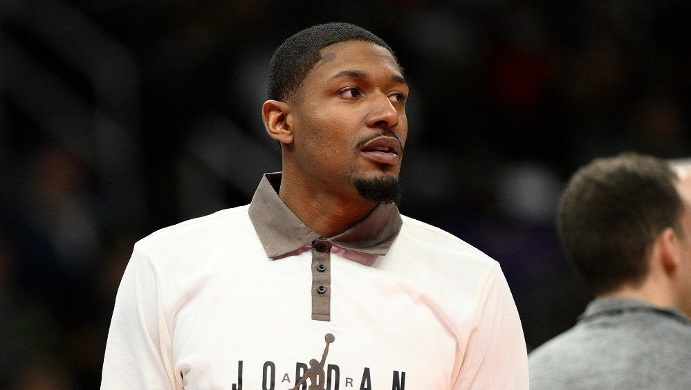 Rozehrávač Beal míří z Washingtonu do Phoenixu za Durantem a Bookerem