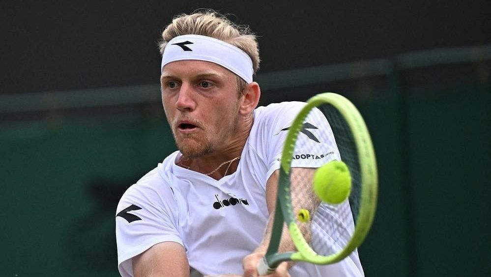 Wimbledon se divil a smál: Mentální krach, zhroucení, jaké se na kurtech nevidí