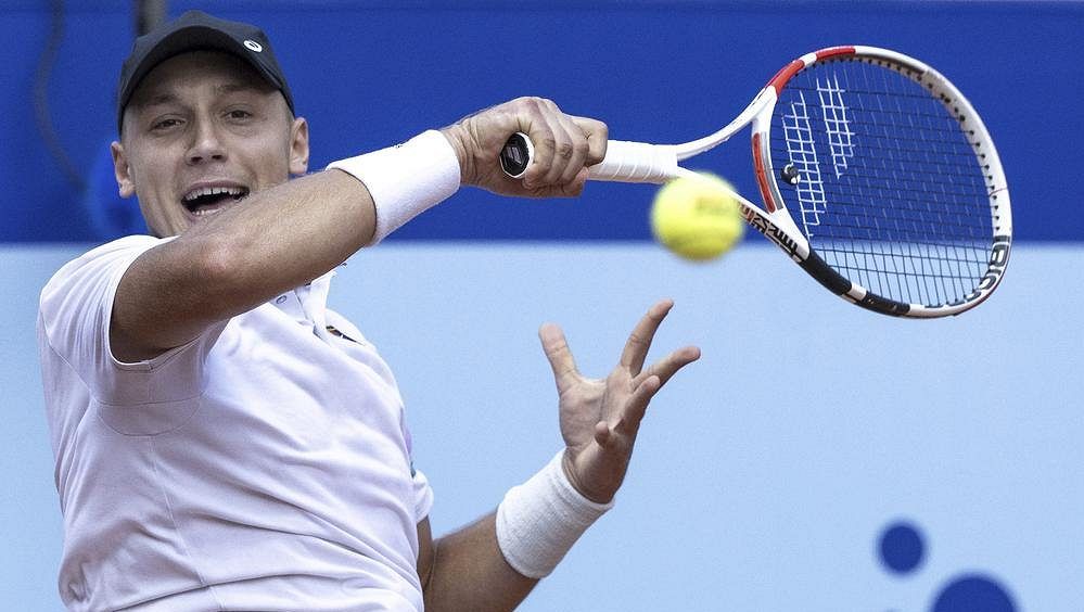 Thiem prohrál v Gstaadu se srbským mladíkem a vypadne z první stovky