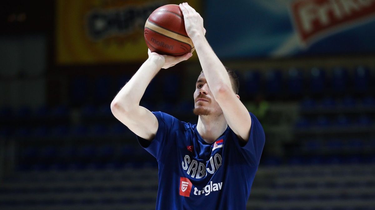 Tragédie na mistrovství světa! Po nevinném úderu loktem přišel basketbalista o ledvinu