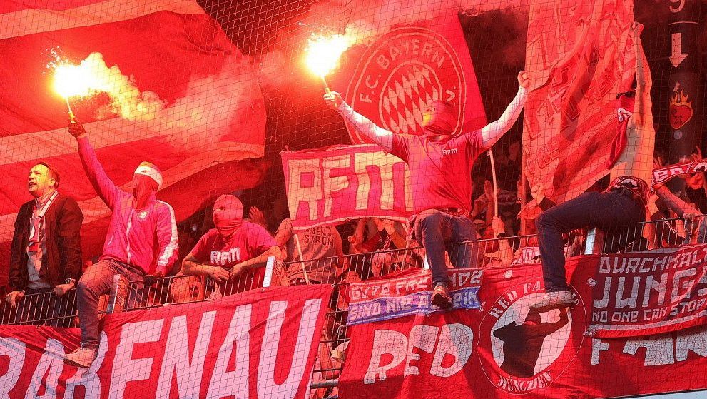 Bayern zaplatí za pyrotechniku fanoušků v bundeslize téměř tři miliony korun