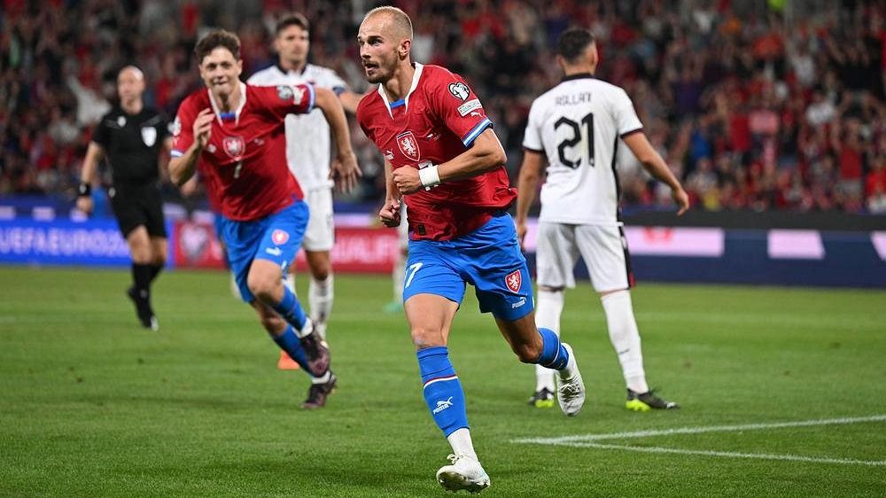 Černý po Albánii: Obrovská škoda. Můžeme si to vyčítat sami