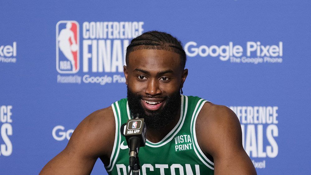 Brown se v NBA dohodl s Bostonem na smlouvě za rekordních 304 milionů