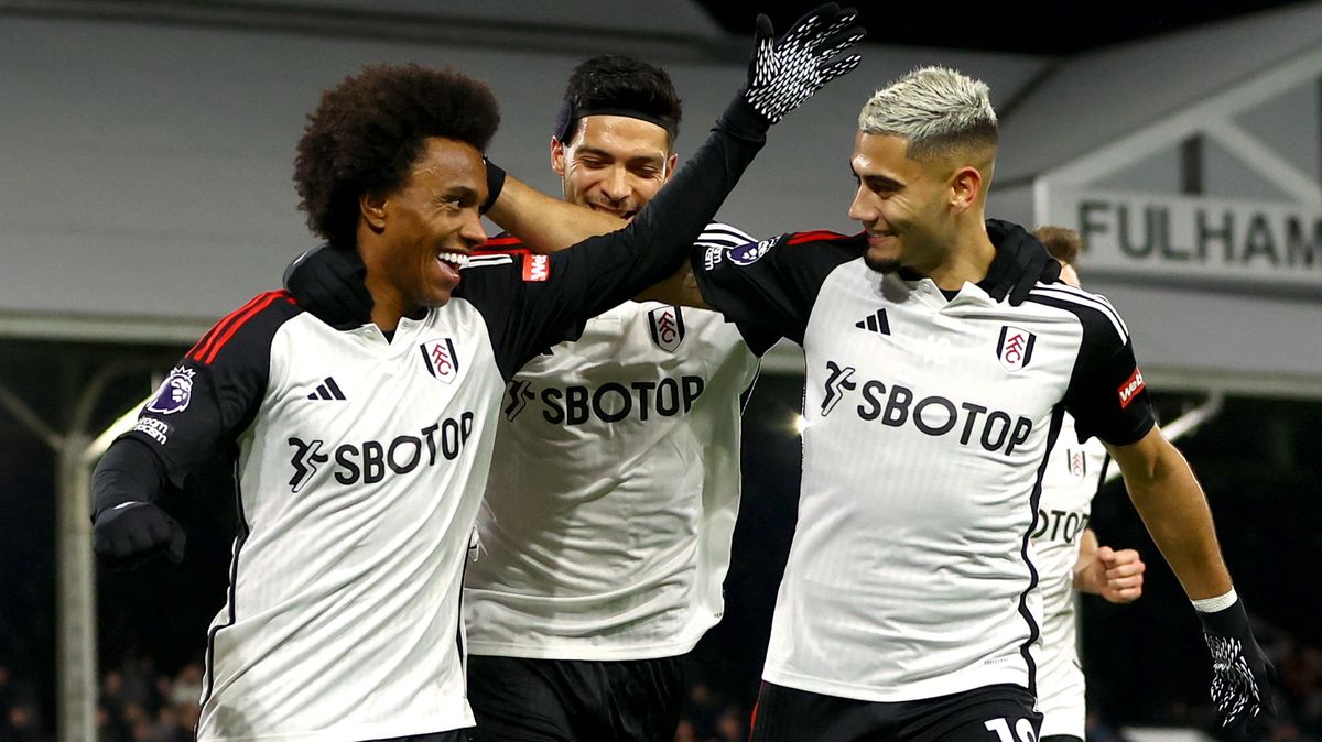 Fulham díky Willianovi vyhrál penaltové drama nad Wolverhamptonem