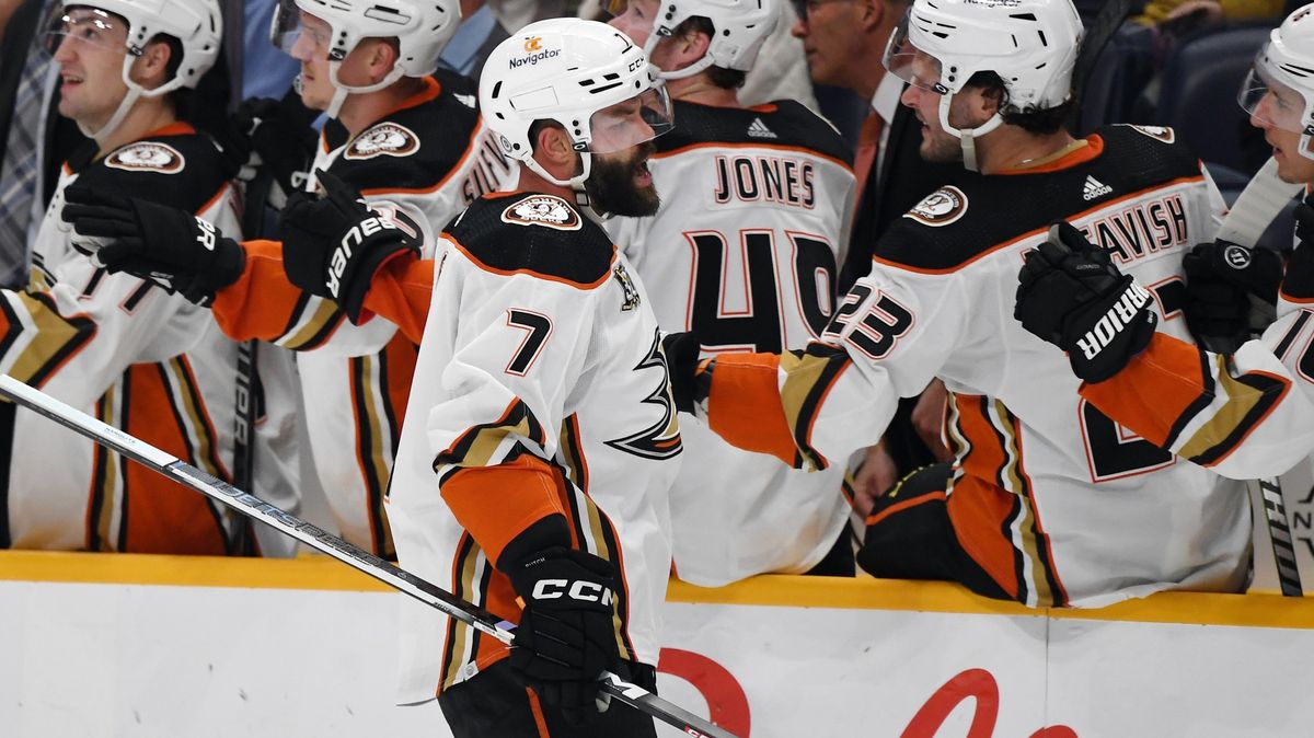 Gudas jako legendární Gordie Howe: Gól, asistence a k tomu bitka