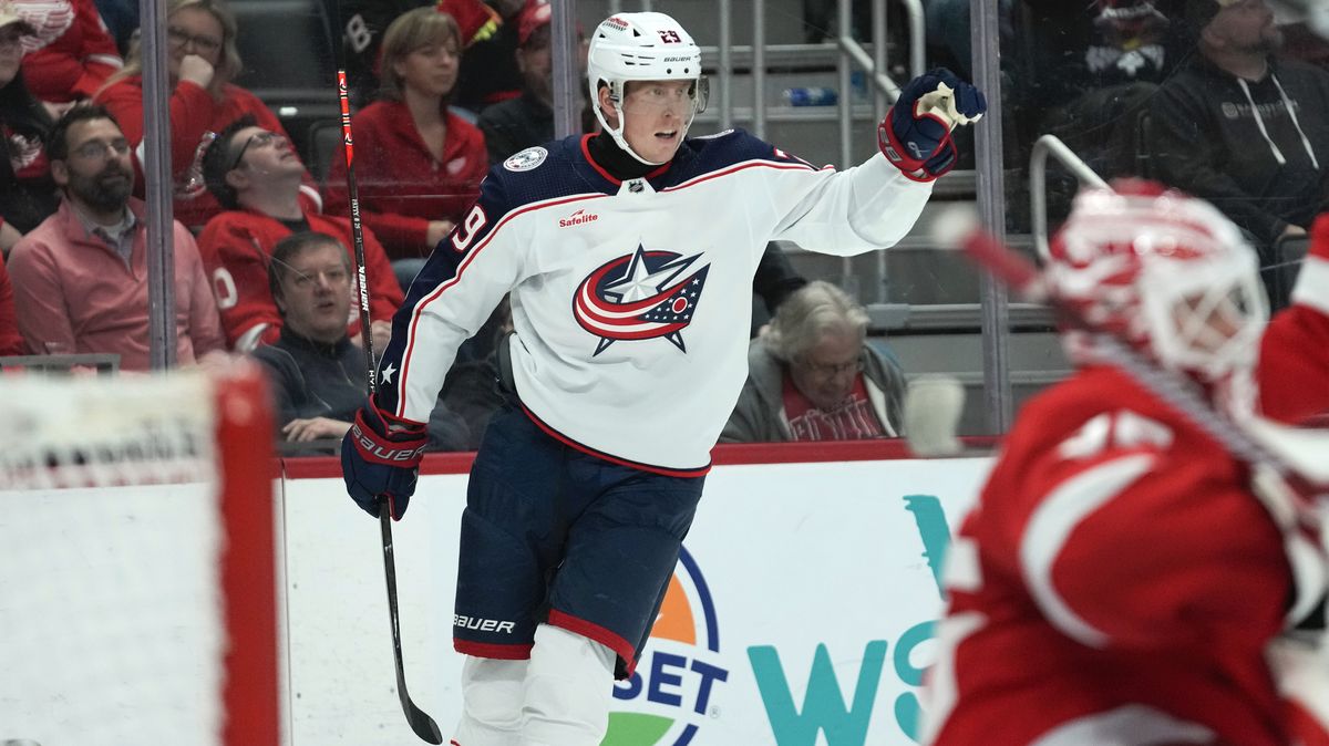 Otřes v NHL. Hvězdný útočník bere 200 milionů, ale kouč ho vyřadil z týmu