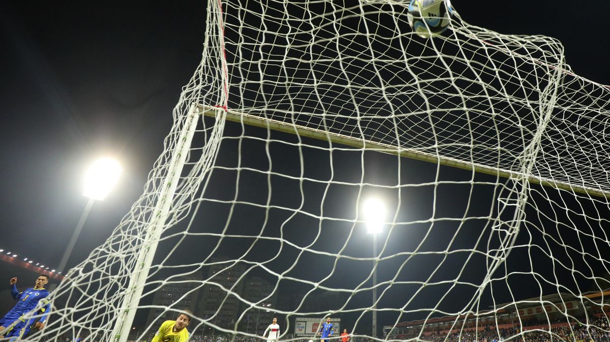 Bosenský fotbalový svaz potrestán za výtržnosti fanoušků