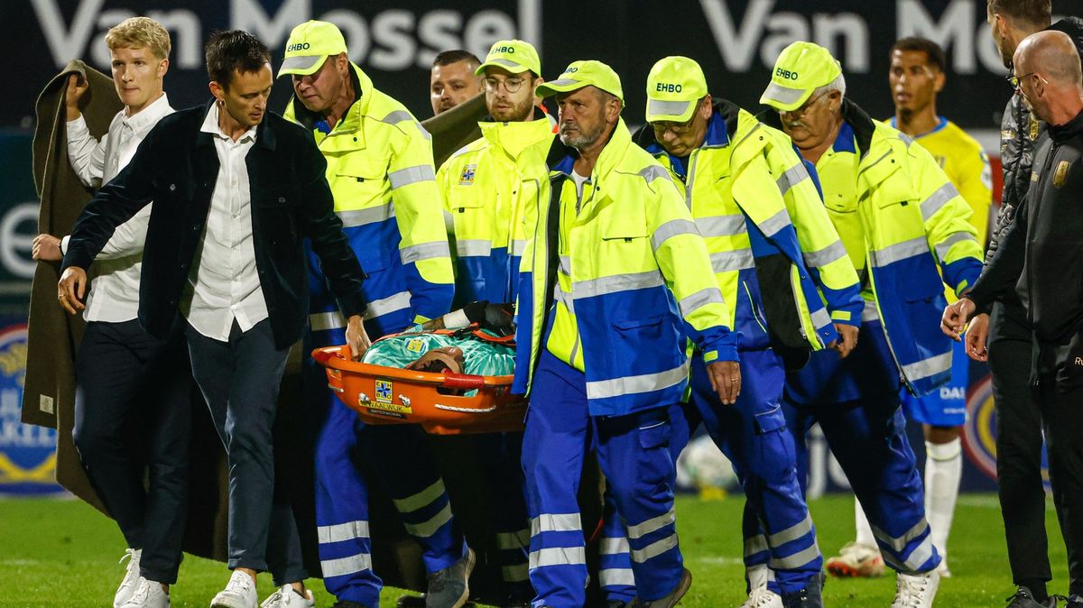 Děsivé déjà vu. Úder do hlavy a okamžitá resuscitace. Jsme s tebou, vzkazuje klub