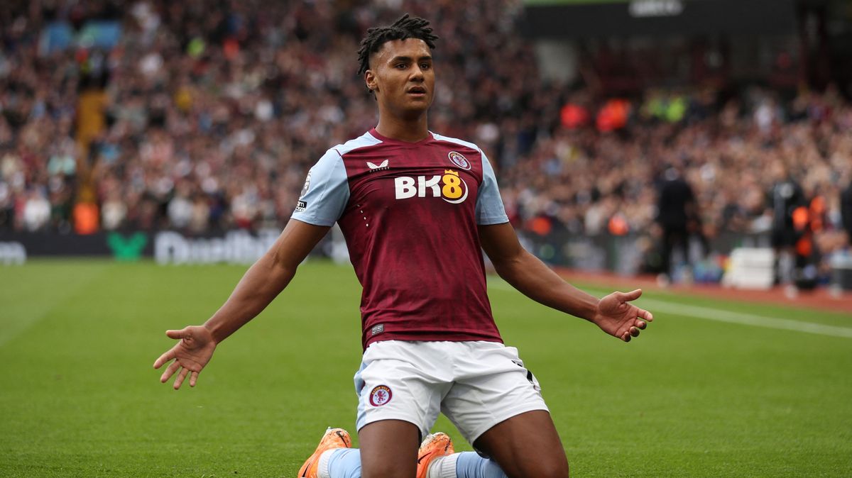 Watkins hattrickem zařídil výhru Aston Villy nad Brightonem