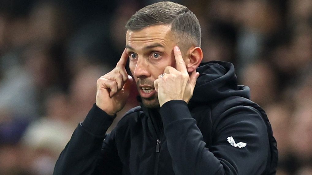 Další rozpaky kolem VAR. Takhle to dál nejde, zuřil trenér z Premier League