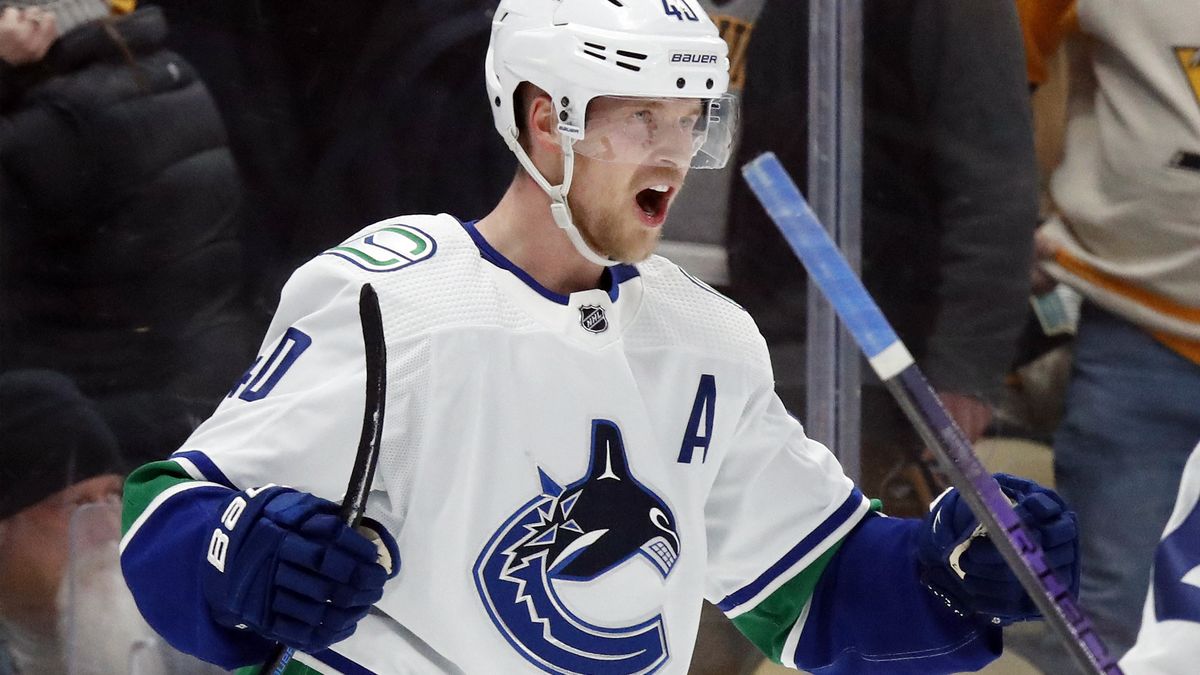Hvězdou týdne v NHL je švédský útočník Pettersson, dal tři vítězné góly