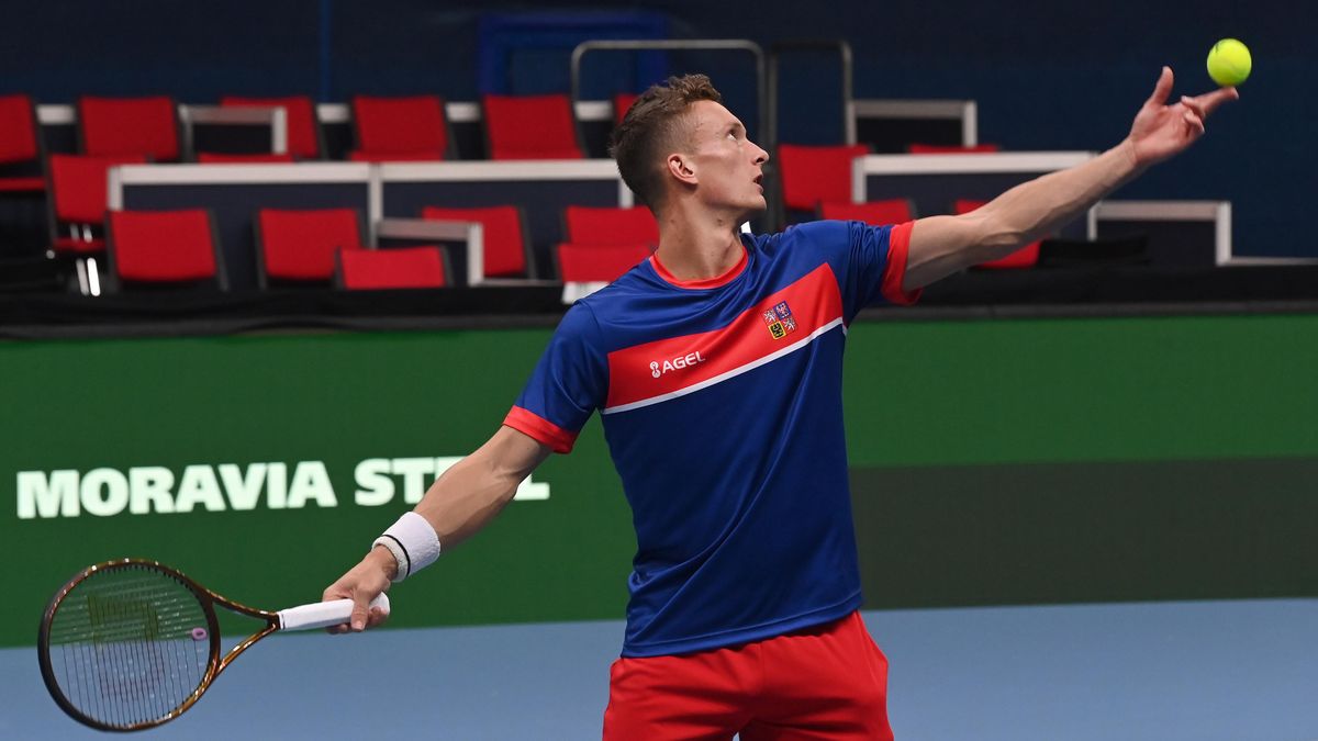 Pět let od premiéry v Davis Cupu. Z Lehečky se vyloupl lídr