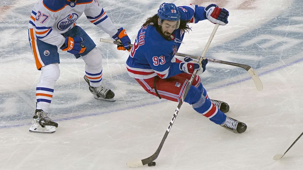 Asistence sezony v NHL? Fanoušci se klaní, střelec nevěřícně zíral