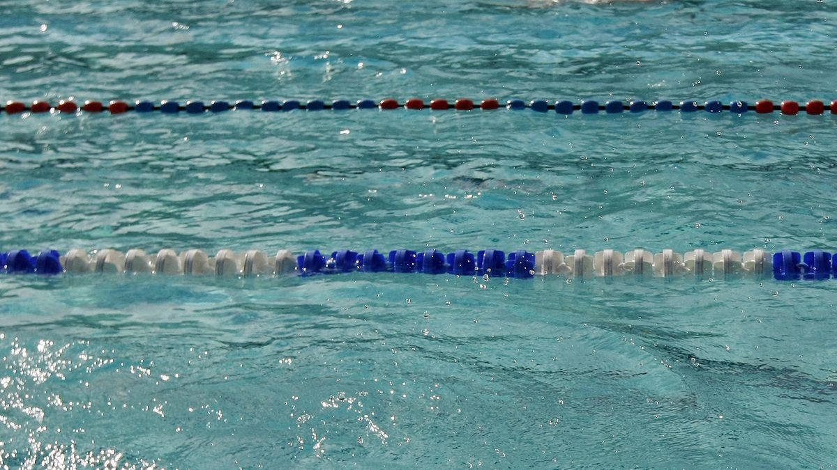 Bursa zaplaval český rekord v polohovce a má limit pro MS v krátkém bazénu