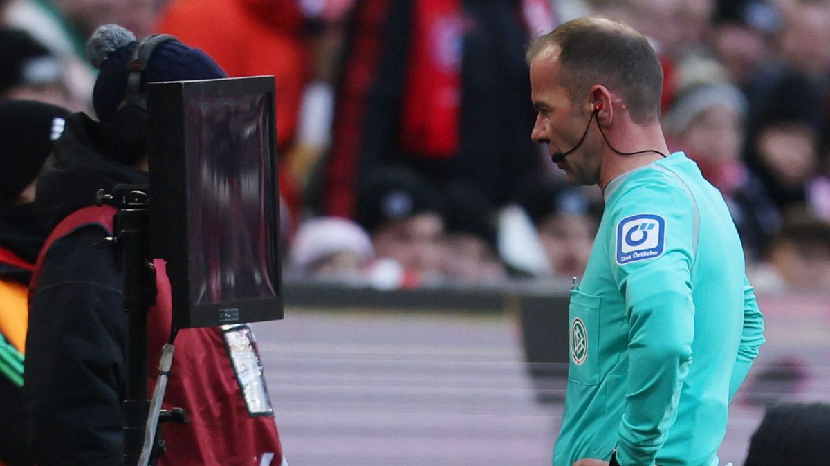 Chyba videorozhodčího? V Belgii kvůli ní budou opakovat zápas