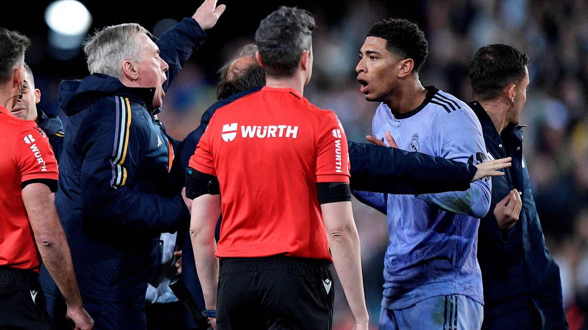 Bláznivý večer pro Real: Neuznaný gól a vyloučený Bellingham. Šílenost, zuřil Ancelotti