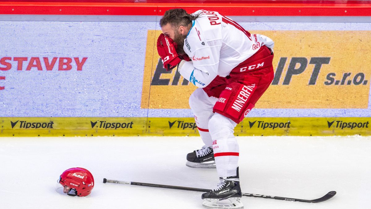 Šest gólů nevadí. I kdybychom jich dostali deset, tak příště se začíná od nuly, říká Polášek