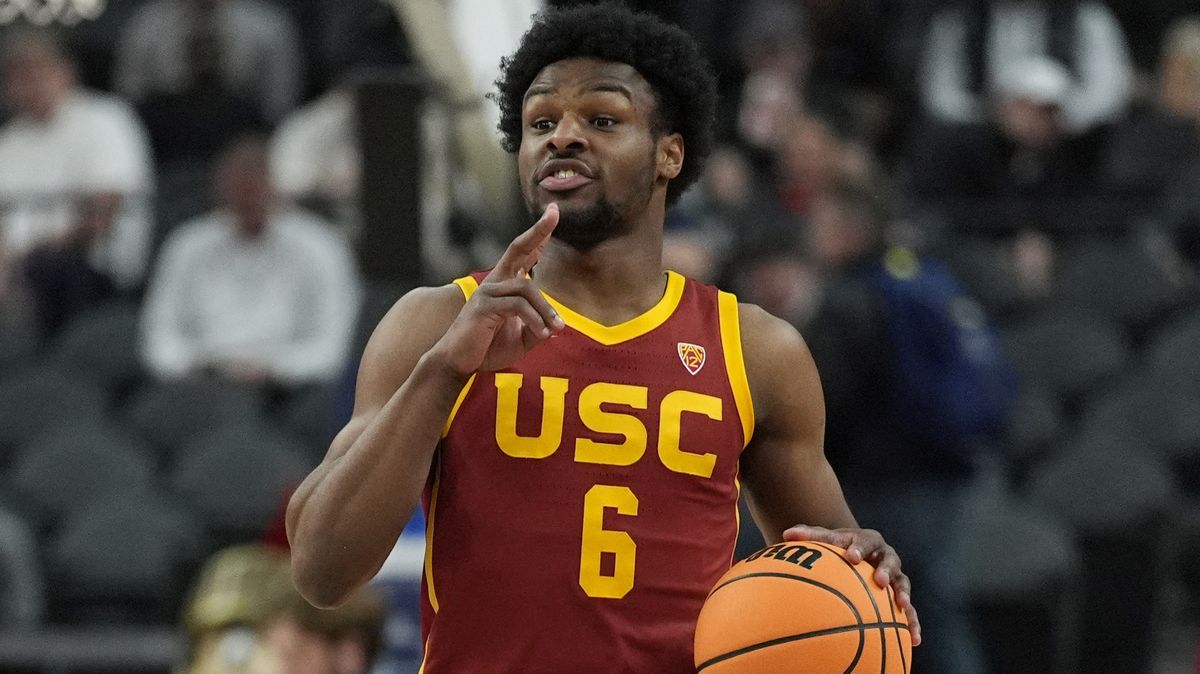 Starší syn LeBrona Jamese se rozhodl přihlásit do draftu NBA