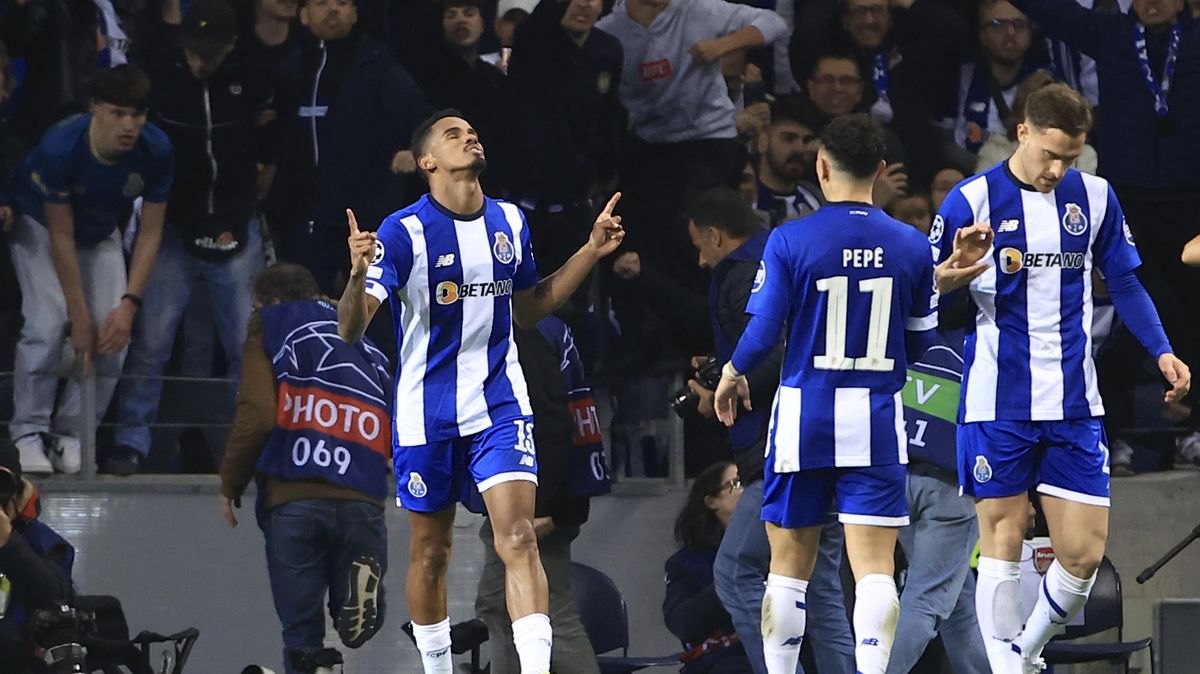 UEFA udělila Portu pokutu 1,5 milionu eur a podmínečně ho vyřadila z pohárů