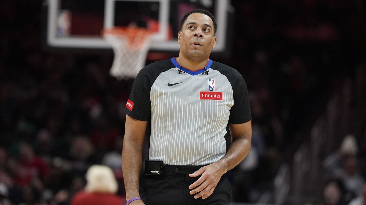 Sudí za chybu ve čtvrtfinále basketbalistů v Ostravě mají stopku do konce sezony