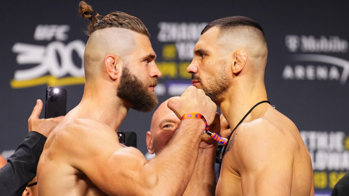 Česká radost v UFC! Procházka zažil infarktovou bitvu, soupeře tvrdě ukončil