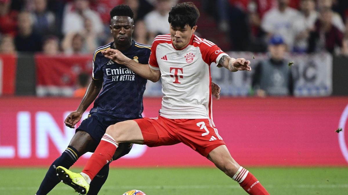 Proč tam lezeš? Nešťastník pohřbil šance Bayernu dvěma minelami