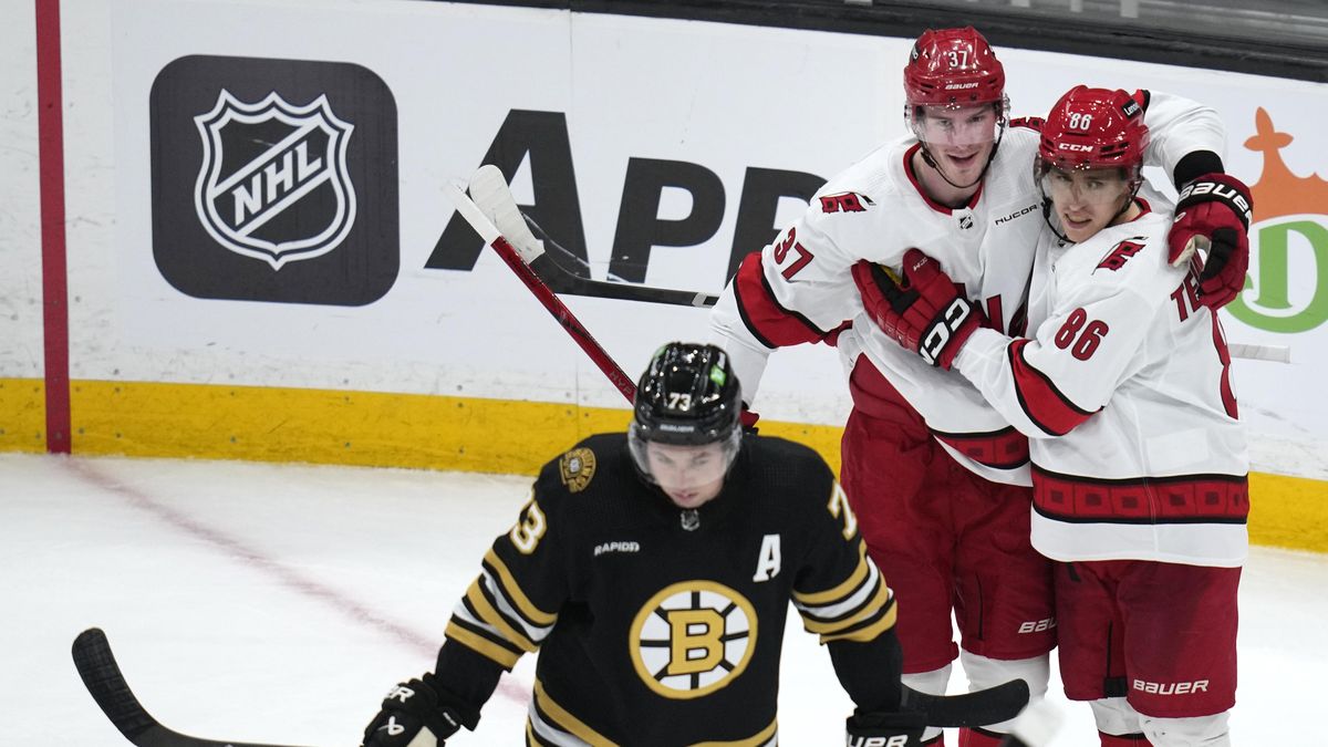Ruský šikula oblafnul i Boston. Zmátl sudí i diváky