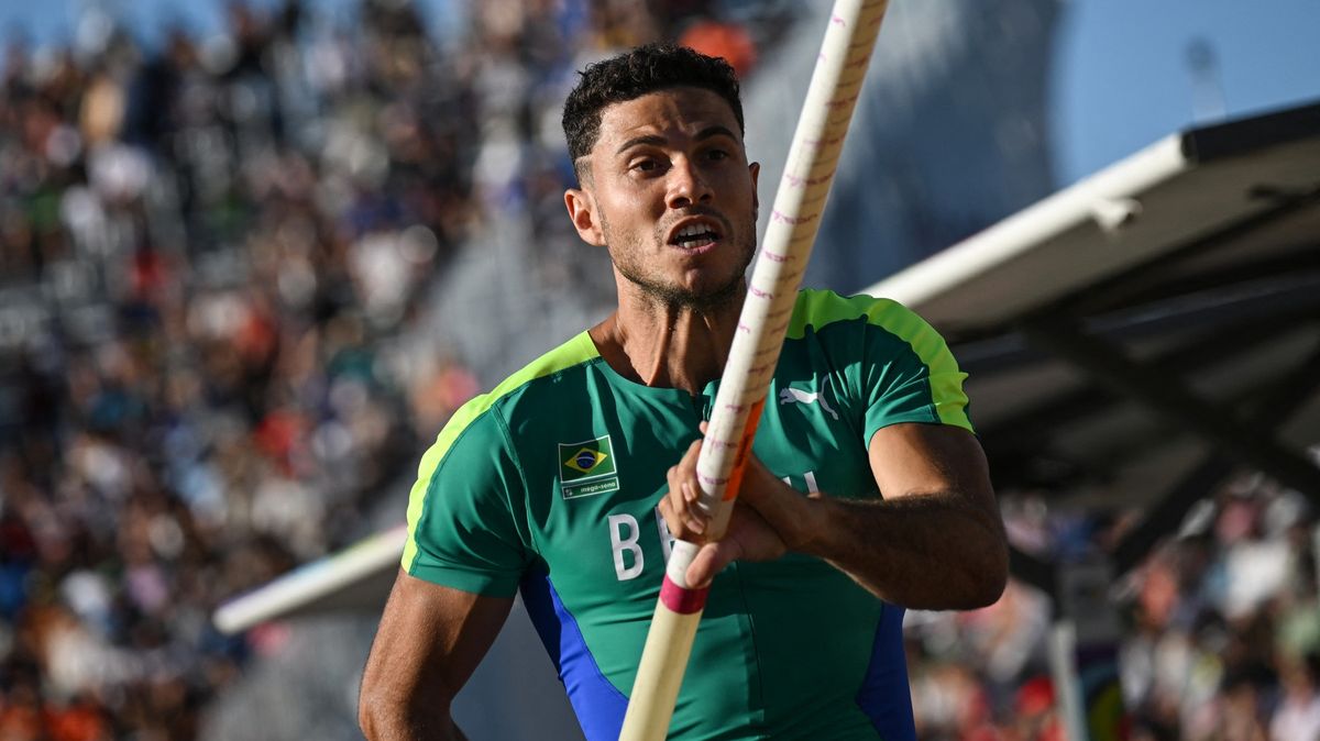 Olympijský vítěz ve skoku o tyči dostal šestnáctiměsíční zákaz startů za doping