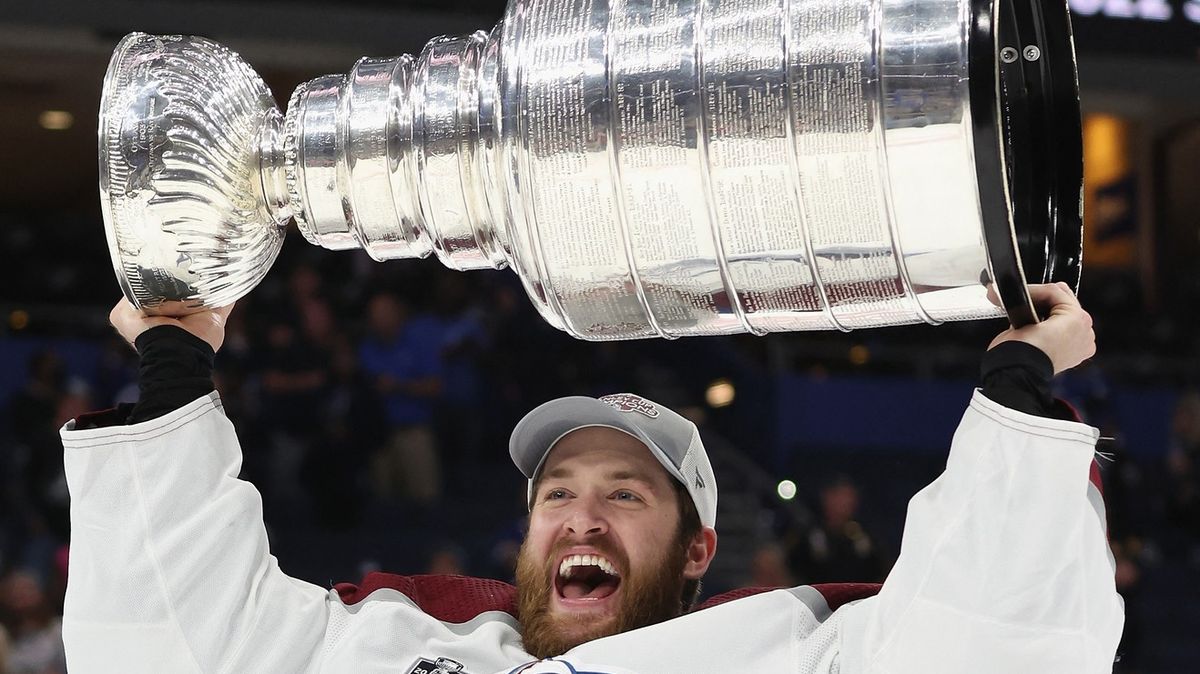 Au revoir! Vítěz Stanley Cupu a někdejší reprezentační gólman Francouz končí kariéru