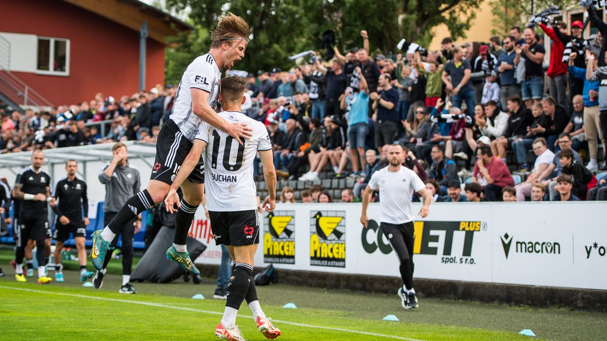 Naděje pro Dynamo? Zajímá se pět investorů, tvrdí majitel. Klub by rád opustil