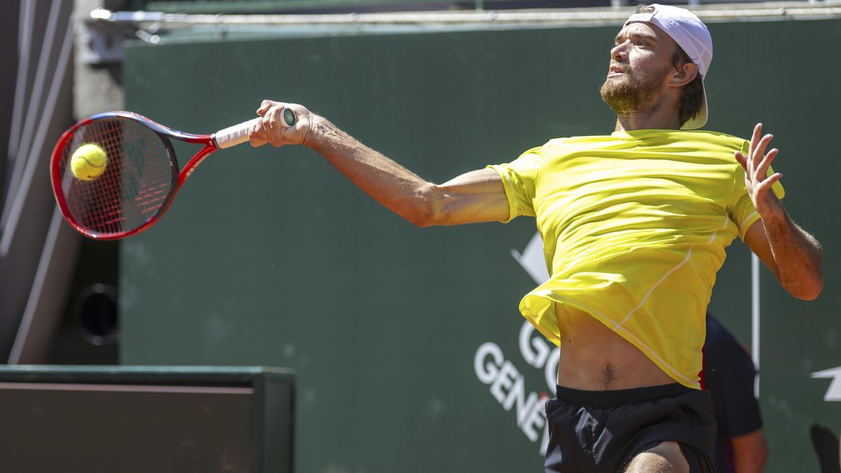 Program French Open: Siniaková, Nosková a Macháč zabojují o třetí kolo. Vondroušovou a Bouzkovou čekají dohrávky