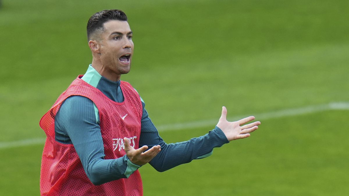 ANALÝZA: Ubral kličky i střely, Ronaldo ale dál děsí i fascinuje. Vycvičí Čechy?